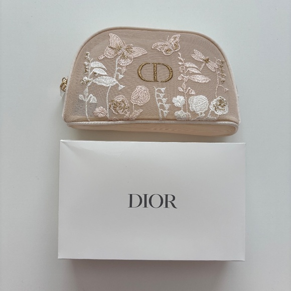 Dior Embroidered Beige Mesh Vanity Cosmetic Bag - Picture 4 of 5